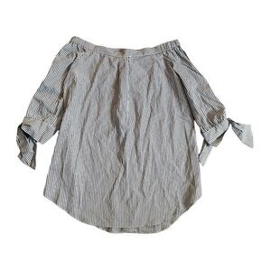 Forever 21 Off Shoulder Bow Tied Sleeve Top